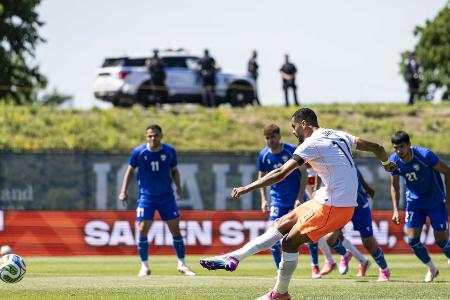 Oranje siegt knapp gegen Usbekistan - WM-Aus für Timber