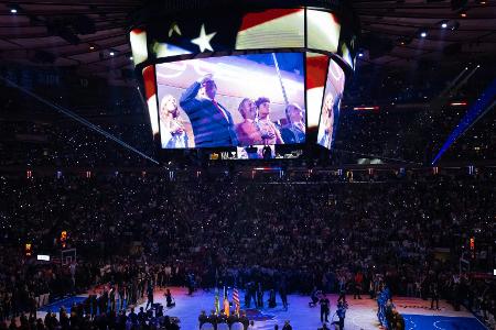 Trump schaut zu: Knicks kassieren erste Pleite im NBA-Finale