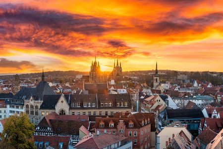 Panorama von Erfurt bei Sonnenuntergang