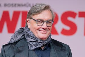 Der Schauspieler Hape Kerkeling setzt sich in Leipzig für die Rechte queerer Menschen ein (Archivbild).