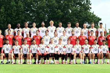 Mannschaftsfoto und Training: DFB-Team setzt Vorbereitung fort