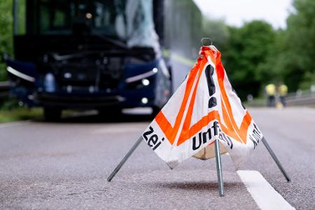 Ein Gutachten soll bei der Klärung der Unfallursache helfen.