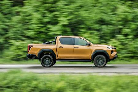 06/2026 Toyota Hilux Diesel Hybrid