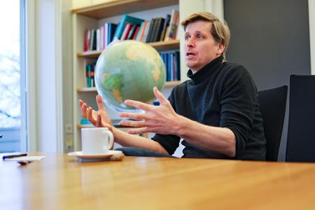 Das Wirtschaftswachstum in Russland sei zum Stillstand gekommen, während die Abhängigkeit von China wachse, sagte Ökonom Moritz Schularick. (Archivbild)