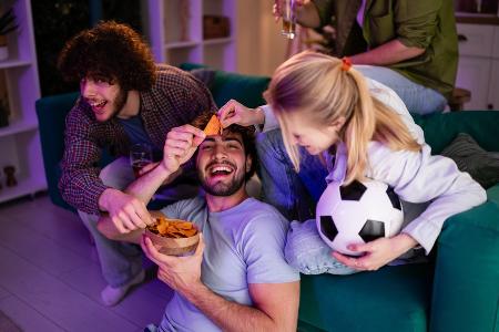 Fußball-WM 2026: Hier gibt es alle Spiele live im TV und Stream