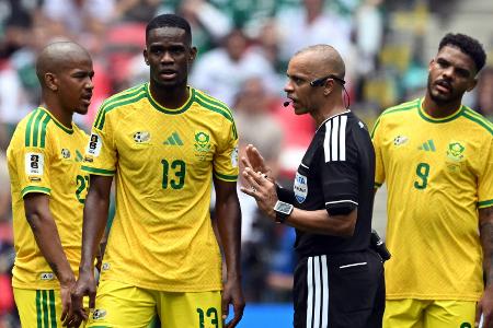 Erst Bock, dann Rot: Yaya Sitholes rabenschwarzer Tag