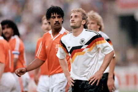 Doppel-Rot für Frank Rijkaard und Rudi Völler