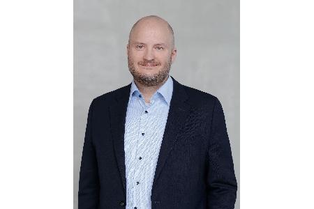 Der Gesamtbetriebsrat der Commerzbank um Chef Sascha Uebel will Strafanzeige gegen die Unicredit stellen