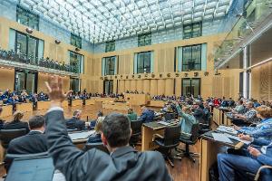 Der Bundesrat arbeitete vor dem Wochenende eine lange Tagesordnung ab. 