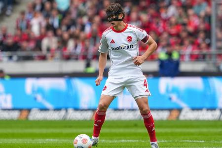 Mainz holt Nürnberg-Kapitän Gruber