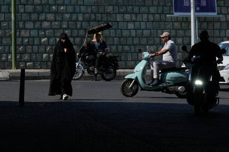 In Irans Hauptstadt Teheran geht während der Verhandlungen das Leben weiter.