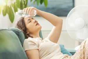 Bei über 30 Grad: So hält man die Wohnung kühl