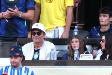 Tom Brady feuert mit Tochter Vivian Brasilien bei der WM an
