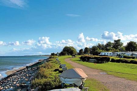 f_Campingplatz_Bestenliste_Rosenfelder_Strand