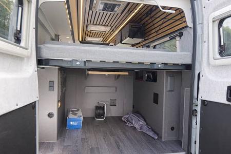 Caralife 630 L, Stauraum