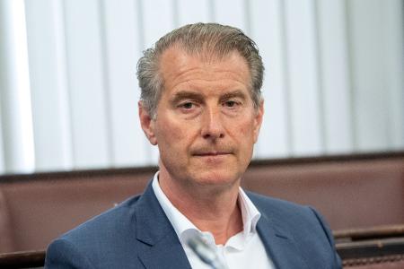 Blocks Ex-Mann Stephan Hensel ist Nebenkläger.