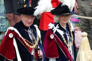 Garter Day: Royals zelebrieren Hosenbandorden auf Windsor