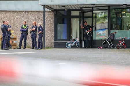 Der Bereich um den Tatort wurde weiträumig abgesperrt. 