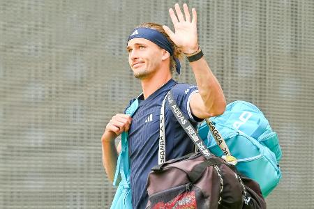 Nach French-Open-Triumph: Zverev mit wackligem ersten Sieg