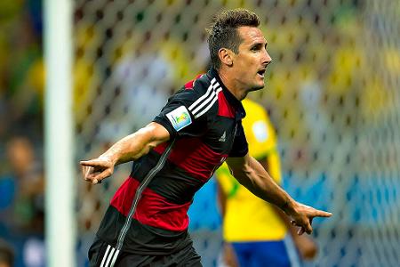 Das sind die WM-Rekordtorschützen - Miroslav Klose ist WM-Rekordtorschütze. Doch gleich zwei Stars, die bei der Fußball-Weltmeisterschaft 2026 spielen, sitzen der DFB-Legende im Nacken. Die Top 10 zum Durchklicken: