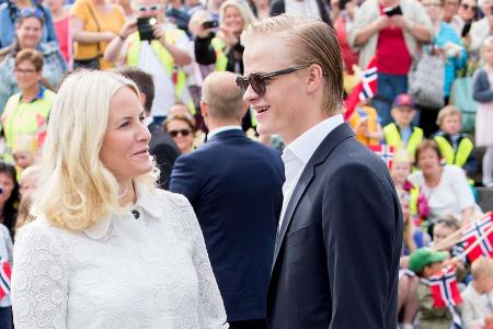 Marius Borg Høiby soll Mette-Marit trotz Haft im Spital besucht haben