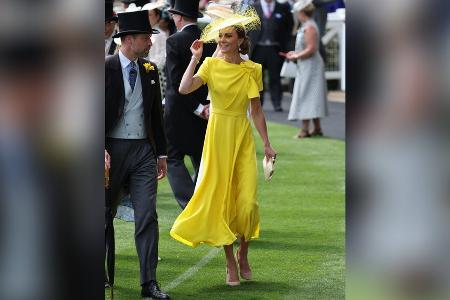 Prinzessin Kate begeistert beim Royal Ascot in strahlendem Gelb