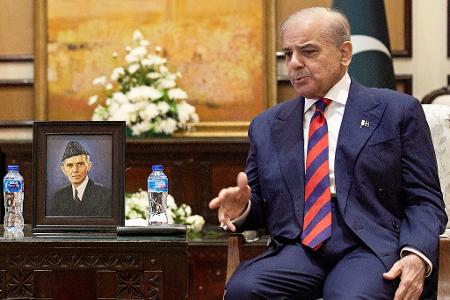 Das Rahmenabkommen zwischen den USA und dem Iran tritt laut dem pakistanischen Ministerpräsidenten Shehbaz Sharif nach erfolgter Unterzeichnung mit 