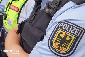 Das Symbolbild kann zu redaktionellen Zwecken mit dem Zusatz "Bundespolizei" im Zusammenhang mit dieser Pressemitteilung verwendet werden.