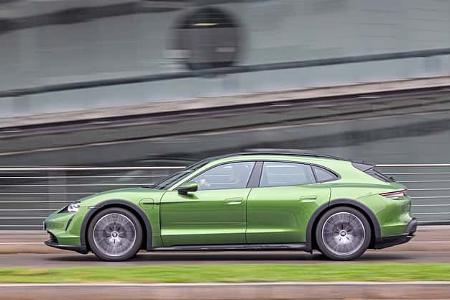Porsche Taycan 4 Cross Turismo