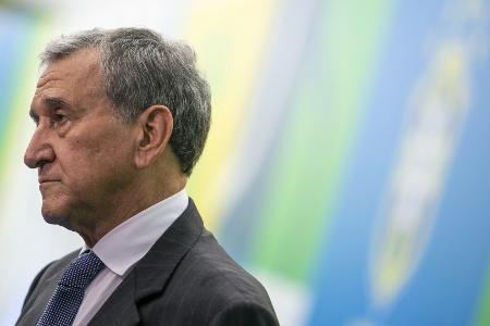 Brasiliens Weltmeistertrainer Parreira auf Intensivstation