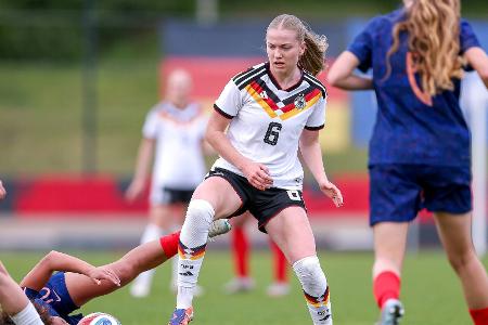 Bayern verlängern mit Gmeineder