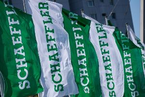 Der fränkische Zulieferer Schaeffler will mit einem französischen Partner schon bald 100 Kampf- und Abfangdrohnen pro Tag produzieren (Archivbild). 