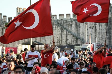 Türkei untersagt Public Viewing wegen Uni-Prüfungen