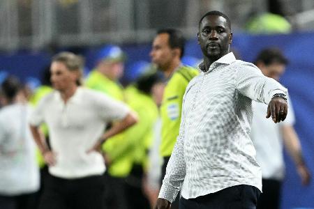 Trainer stützt Wahi: 