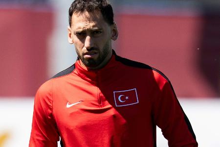 Calhanoglu entschuldigt sich bei Fans: 