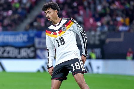 Nathaniel Brown - Note: 2,0 - War im deutschen Spiel eine bevorzugte Anspielstation, um vertikale Raumgewinne im Mittelfeld zu erzielen. Spielte seine Rolle gerade im Verbund mit Wirtz taktisch hervorragend und kam sogar verlässlich in Abschlusspositionen. Hinten gewann er jeden Bodenzweikampf und hätte sogar das Gegentor fast noch geblockt. Wie schon gegen Curacao einer der besten DFB-Spieler.