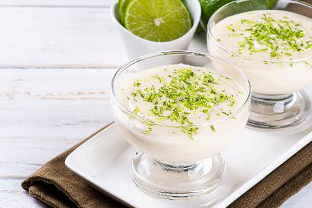 Joghurt-Limetten-Mousse