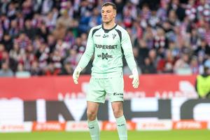 Augsburg verlängert mit Lubik – Leihe nach Krakau