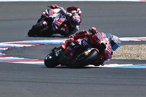 MotoGP: Nächster Sieg für Márquez - Bezzecchi entschuldigt sich