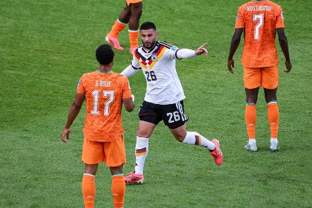 WM-Star Deniz Undav versteigert getragene Fußballschuhe