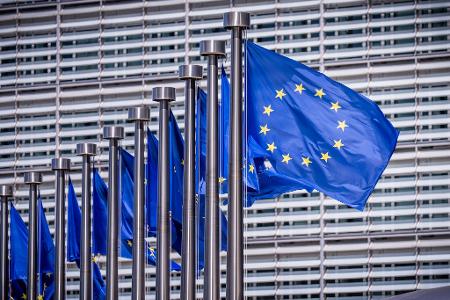 Die EU-Kommission genehmigt die staatliche Hilfe. (Symbolbild)