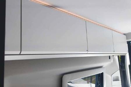 Adria Twin Supreme 640 SGX, Dachstauschrank