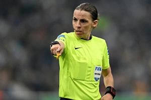 Frappart wird Verantwortliche der UEFA-Schiedsrichterkommission