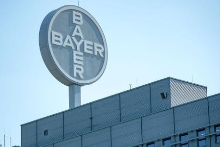 Bayer holte sich die Rechtsstreitigkeiten um den Unkrautvernichter Roundup mit dem Kauf von Monsanto ins Haus.
