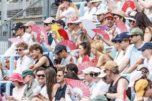 Fächer waren beim Tennis-Turnier im Juni in Berlin auf den Zuschauerrängen gefragt.