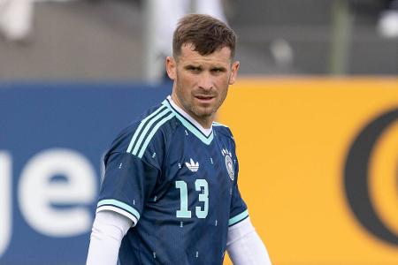 Pascal Groß (ab 74.) - ohne Bewertung - Brachte durch seine ständigen Positionswechsel eine frische Dynamik ins Spiel. War in den letzten Minuten an fast jedem Angriff beteiligt und leitete die finale Undav-Chance ein.