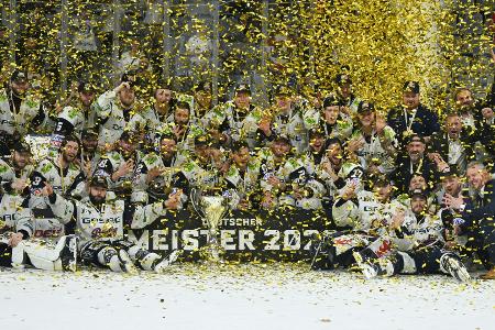 Meister Berlin eröffnet DEL-Saison gegen Straubing
