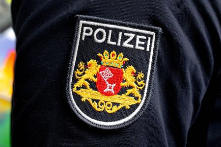 Die Polizei fahndet nach dem mutmaßlichen Täter. (Symbolbild)