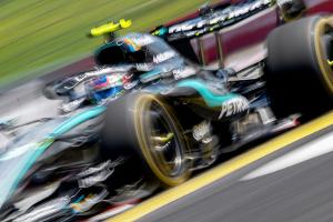 Formel 1: Antonelli dominiert - Hamilton auf Distanz