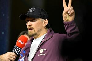 Boxen: Usyk legt Titel nieder - Kampf gegen Kabayel geplatzt